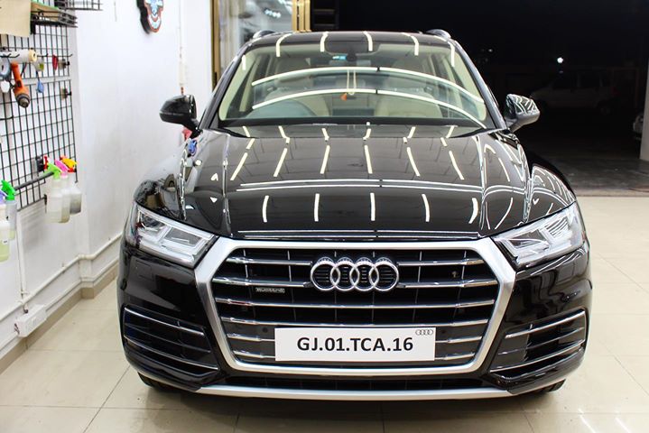 Audi Q5 got Ceramic Crystal Coated 🔥

Ceramic Crystal Gives Paint Protection Upto 4 Years

No need to Wax Again & Again
One Time Treatment

It makes the Exterior Body of the Car Scratch Resistant & Easy to Clean & Maintain 

Creative Motors 
Ahmedabad & Rajkot
9909999135

#ceramiccoating #paintprotection #audiq5 #bestornothing