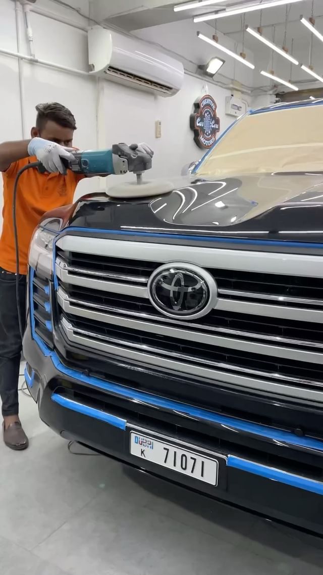 Dubai Registered Toyota Land Cruiser at @creativemotors for Ceramic Coating🔥 #ceramiccoating #glasscoating #toyota #creativemotors #landcruiser #autodetailing #cardetailing #insta #viral #trendingreels